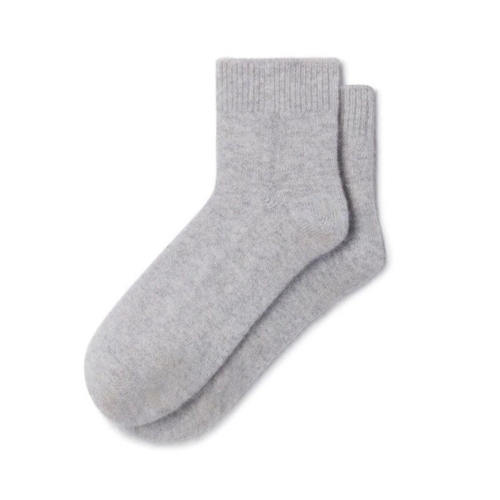 Sold Out Naked Cashmere Micah Gray Cashmere Ankle Socks MSRP $85 Sz M/L 8/10 NWT
